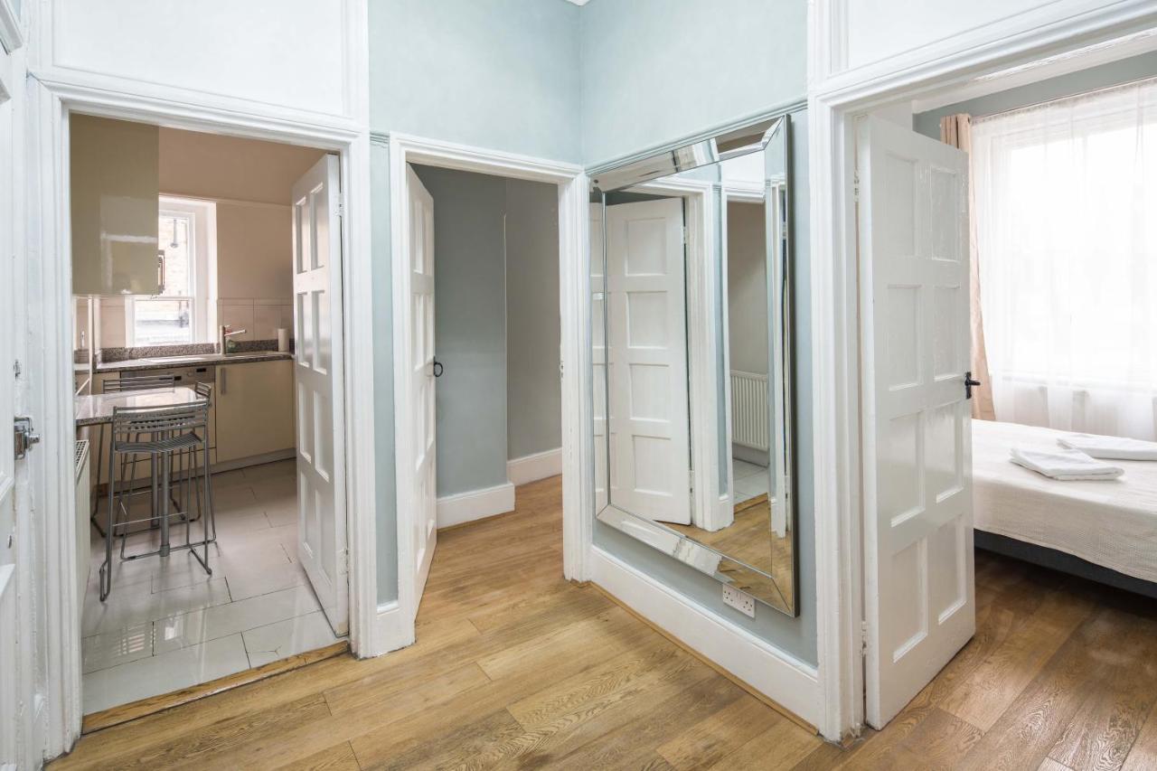 Gloucester Station Gem: 3 Bedroom Oasis 런던 외부 사진