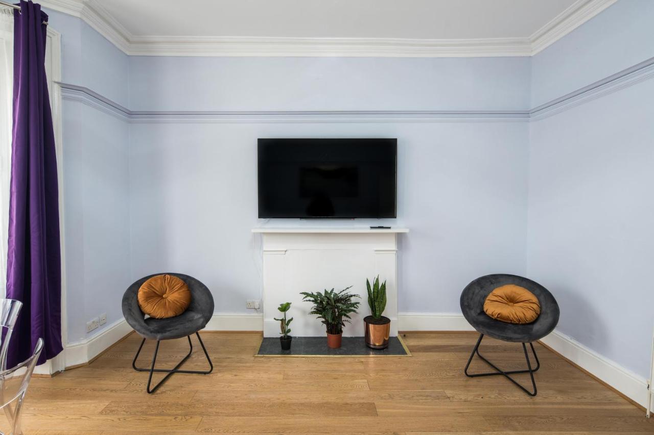 Gloucester Station Gem: 3 Bedroom Oasis 런던 외부 사진
